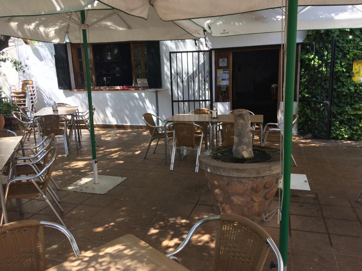 El Cruce Hornos Hotel Exterior photo