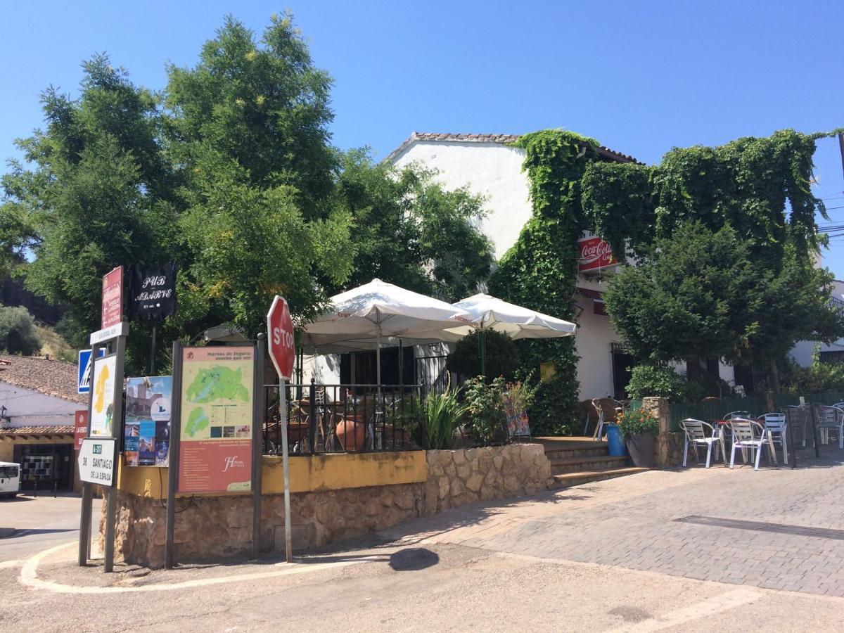 El Cruce Hornos Hotel Exterior photo